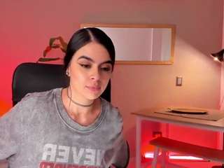 Melissasexytits camsoda liladior