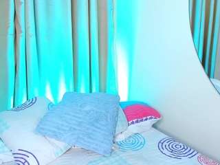 alejamoore Live Webcam on CamSoda