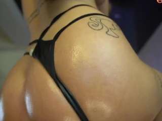 akiralisa Live Webcam on CamSoda