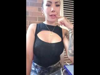 sarahpeterson Live Webcam on CamSoda