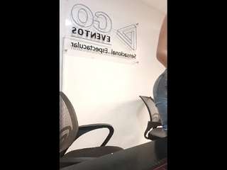 Live webcam model sarahpeterson on Soda Cams