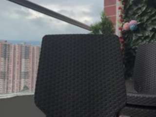 Live webcam model sarahpeterson on Soda Cams