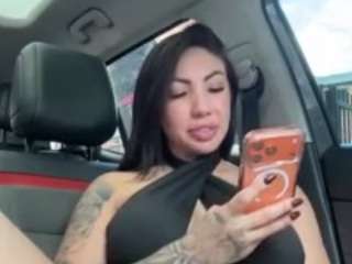 Live webcam model sarahpeterson on Soda Cams