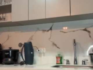 Live webcam model sarahpeterson on Soda Cams