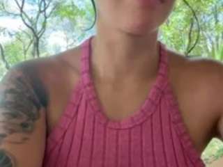 sarahpeterson live webcam show
