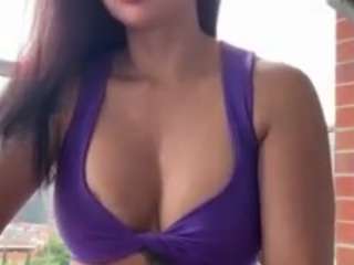 Sarah Peterson live cam preview