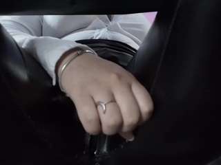 jade-16's CamSoda show and profile