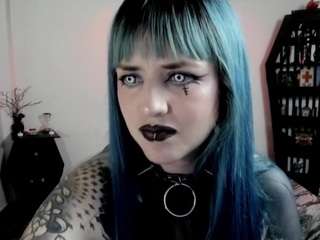 Эта модель сейчас онлайн. laurenpadock