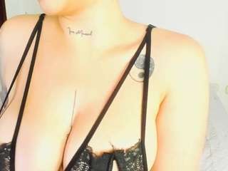 Live webcam model victoriaglam on Soda Cams