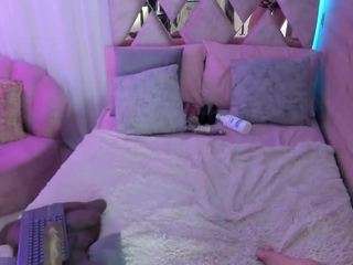  dana-curly chat room