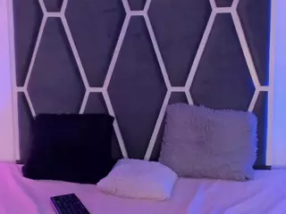KENDAL's Live Sex Cam Show