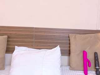 samantha eilish live webcam show