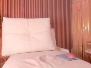 daphne-walton Live Webcam on CamSoda
