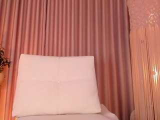 daphne-walton live cam