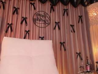 daphne-walton Live Webcam on CamSoda