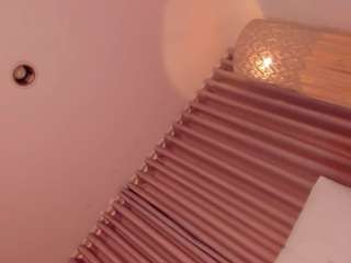 daphne-walton Live Webcam on CamSoda