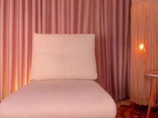 daphne-walton Live Webcam on CamSoda