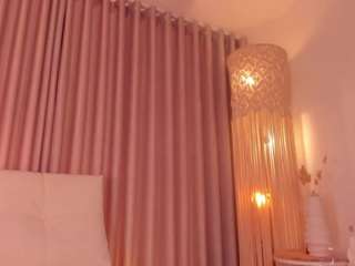 daphne-walton live webcam show