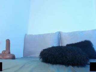 thayrasmith webcam model