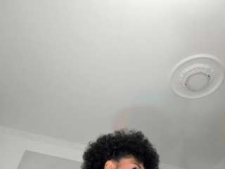 Live webcam model apotheosiss on Soda Cams