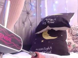  lila-gummy chat room