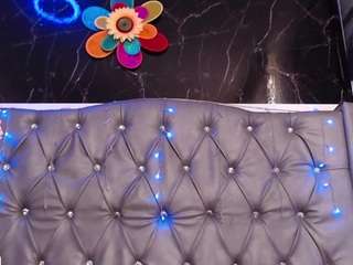 lila-gummy webcam