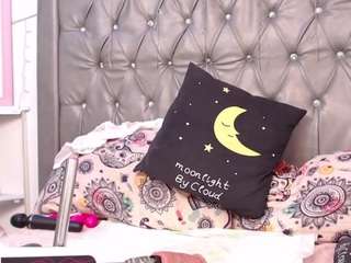 lila-gummy Lovense live webcam