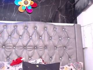 lila-gummy Live Webcam on CamSoda