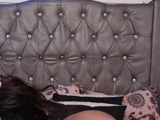 lila-gummy live webcam show