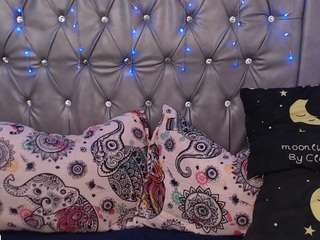 lila-gummy live webcam show