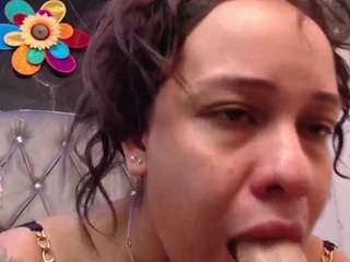 lila-gummy live cam preview
