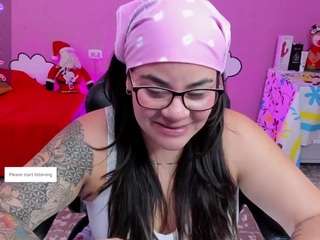 sharoonhills's CamSoda show and profile