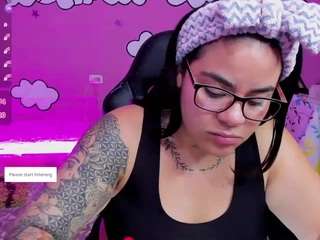 sharoonhills live webcam on Soda Cams