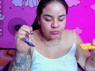 sharoonhills live cam profile