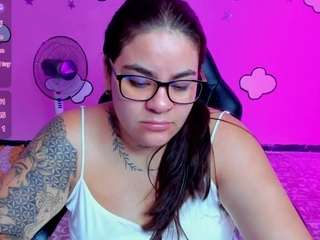 sharoonhills live cam profile