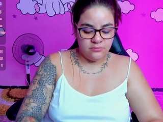 sharoonhills live cam profile