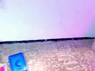 sharoonhills live webcam show