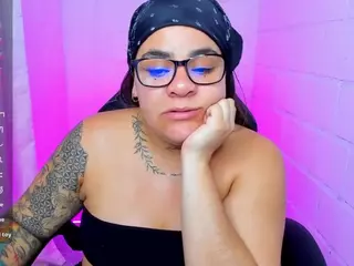 sharoonhills's Live Sex Cam Show