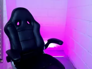 sharoonhills's Live Sex Cam Show