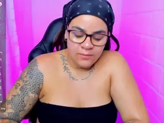 sharoonhills's Live Sex Cam Show