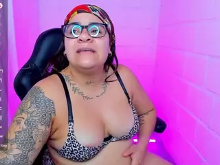 sharoonhills's Live Sex Cam Show