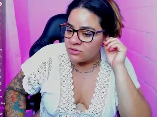 sharoonhills's Live Sex Cam Show