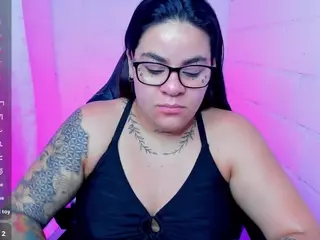 sharoonhills's Live Sex Cam Show