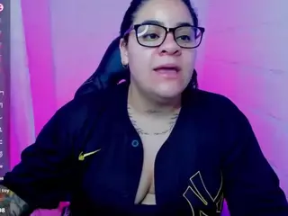 sharoonhills's Live Sex Cam Show