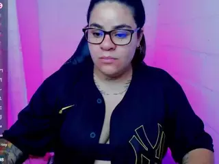 sharoonhills's Live Sex Cam Show