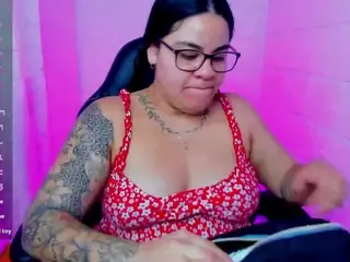 sharoonhills's Live Sex Cam Show