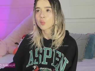 tammara1 Live Webcam on CamSoda