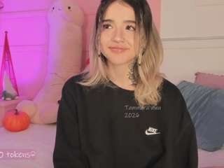 Live webcam model tammara1 on Soda Cams