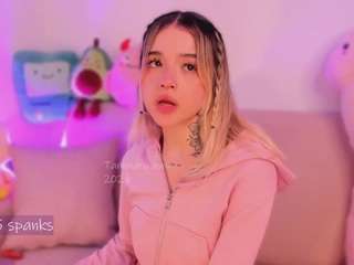 Эта модель сейчас онлайн. tammara1
