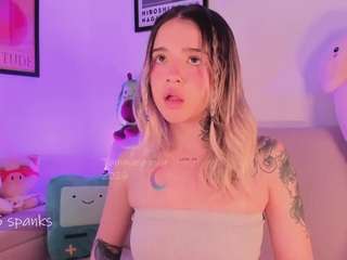le modèle tammara1 est en webcam porno dans un show sur le site camsoda, il possède les tags suivants: ahegao,spank,naked,anal,oil,orgasm,pussy,sexy,shaved-pussy,strip,lovense,striptease,swallow,tattoos,tease,teen-18,toys,twerk,young-adult,lush